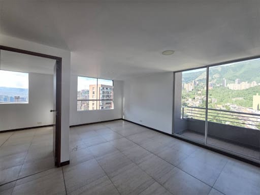 Apartamento de 3 alcobas en venta en Los Balsos, Medellín, 123 m² · foto 4 de 24