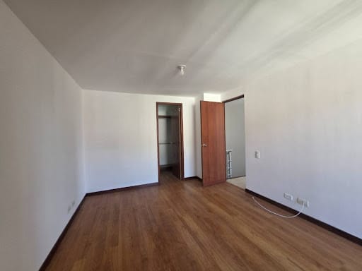 Apartamento de 3 alcobas en venta en Los Balsos, Medellín, 123 m² · foto 11 de 24
