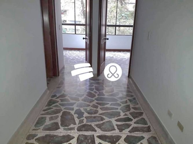 Apartamento de 3 alcobas en venta en El Poblado, Medellín, 145 m² · foto 2 de 19