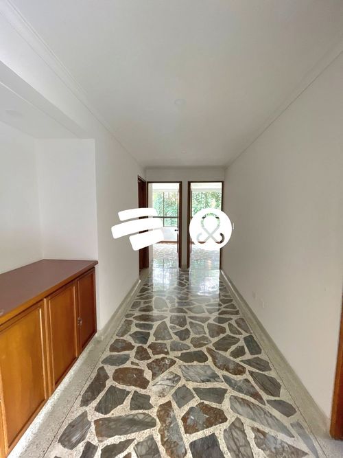 Apartamento de 3 alcobas en venta en El Poblado, Medellín, 145 m² · foto 9 de 19