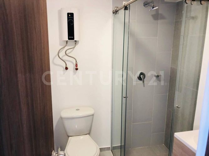 Apartaestudio en venta en Chapinero, Bogotá, 31 m² · foto 6 de 17