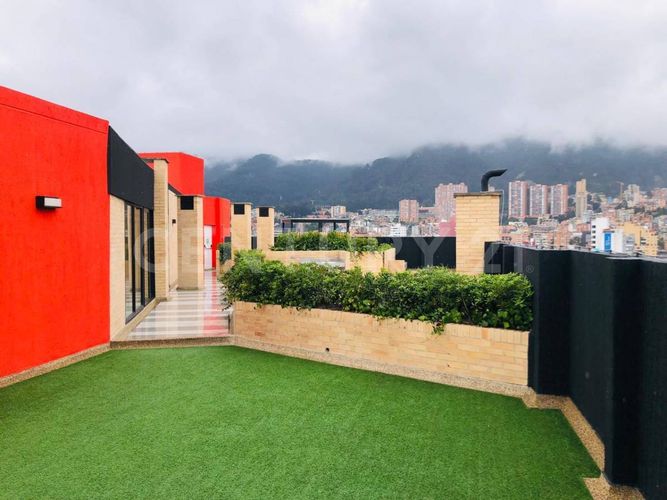 Apartaestudio en venta en Chapinero, Bogotá, 31 m² · foto 8 de 17