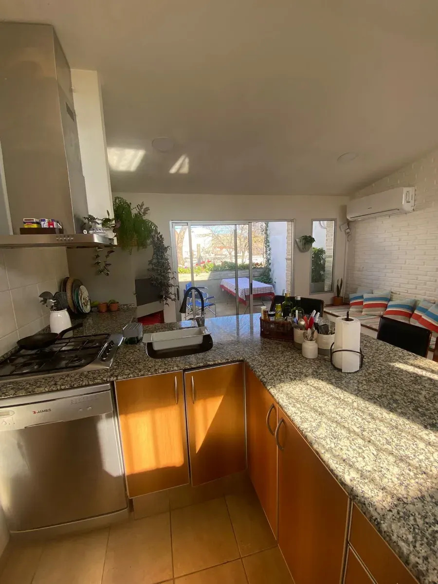 Alquiler Dúplex Tipo Casa, Dos Dormitorios En La Blanqueada · Foto 10