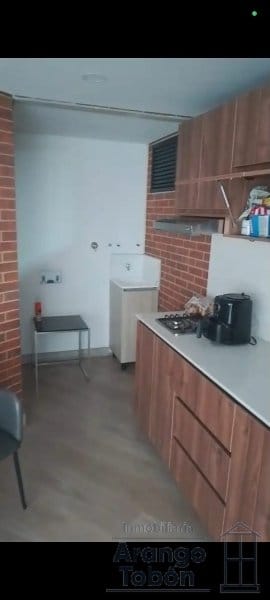 Apartaestudio en venta en Laureles, Medellín · foto 3 de 9
