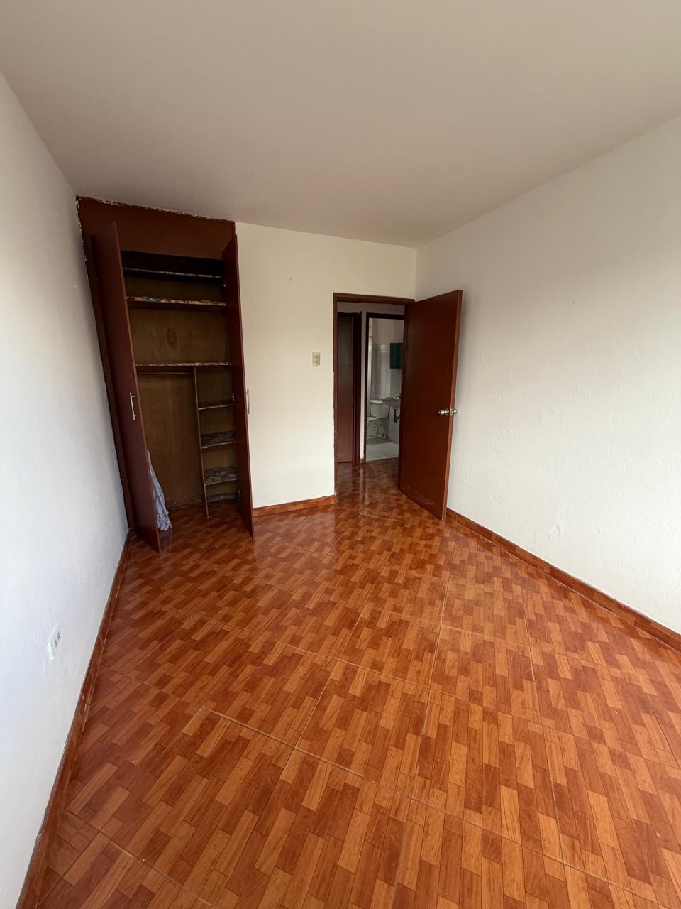 Casa en venta en Alcala, Bogotá · foto 5 de 17