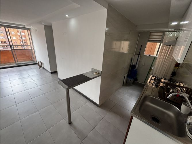 Apartamento de 3 alcobas en venta en La Prosperidad, Madrid, 63 m² · foto 7 de 16