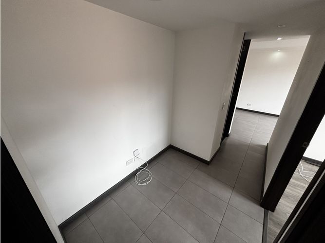 Apartamento de 3 alcobas en venta en La Prosperidad, Madrid, 63 m² · foto 9 de 16