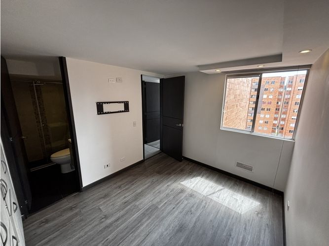 Apartamento de 3 alcobas en venta en La Prosperidad, Madrid, 63 m² · foto 15 de 16