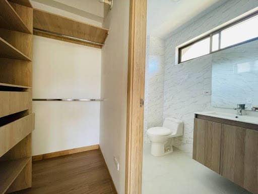 Casa de 3 alcobas en venta en La Ceja, 160 m² · foto 18 de 23