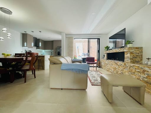 Casa de 3 alcobas en venta en La Ceja, 141 m² · foto 6 de 24