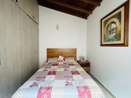 Casa de 3 alcobas en venta en La Ceja, 141 m² · foto 23 de 24
