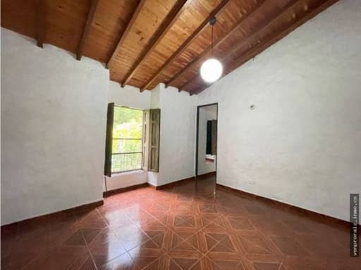 Finca en venta en El Carmen De Viboral, El Carmen de Viboral, 192 m² · foto 15 de 22