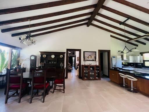 Casa de 4 alcobas en venta en Lomitas, La Ceja, 350 m² · foto 6 de 24