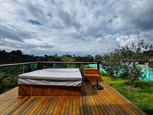 Casa de 4 alcobas en venta en El Porvenir, Rionegro, 298 m² · foto 13 de 24