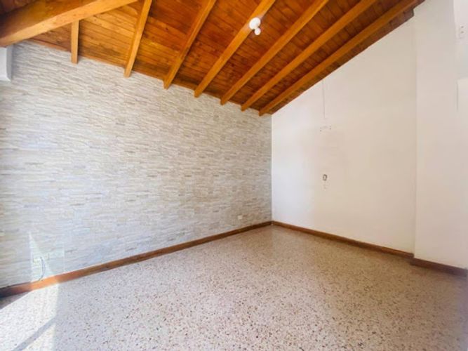 Apartamento de 4 alcobas en venta en La Ceja, 157 m² · foto 3 de 14