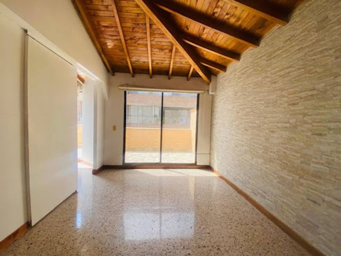 Apartamento de 4 alcobas en venta en La Ceja, 157 m² · foto 5 de 14