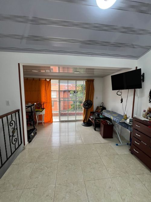 Casa de 3 alcobas en venta en Valle Del Lili, Cali, 95 m² · foto 6 de 16