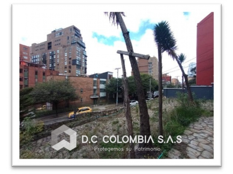 Casa en venta en Chapinero, Bogotá · foto 2 de 24