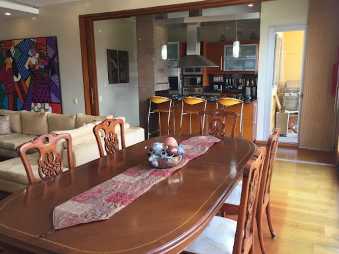 Apartamento de 3 alcobas en venta en Colina Campestre, Bogotá, 216 m² · foto 3 de 19