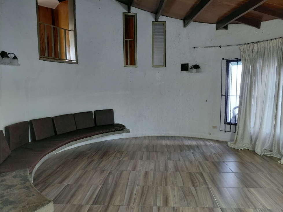Casa en arriendo en La Arboleda, Manizales · foto 11 de 24