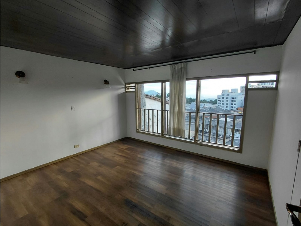 Casa en arriendo en La Arboleda, Manizales · foto 21 de 24