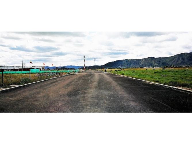 Lote en venta en Siberia, Cota, 1500 m² · foto 3 de 4