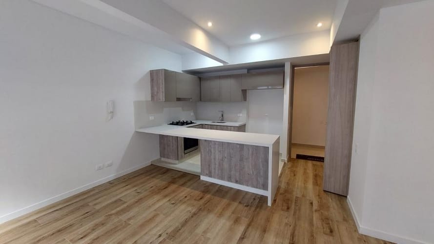 Apartamento de 2 alcobas en venta en Fontibon, Bogotá, 63 m² · foto 12 de 24