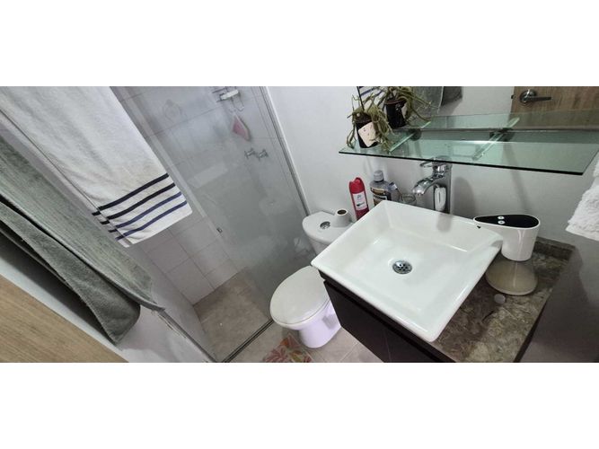 Apartamento de 3 alcobas en venta en San Juan Bautista, Itagüí, 78 m² · foto 6 de 16
