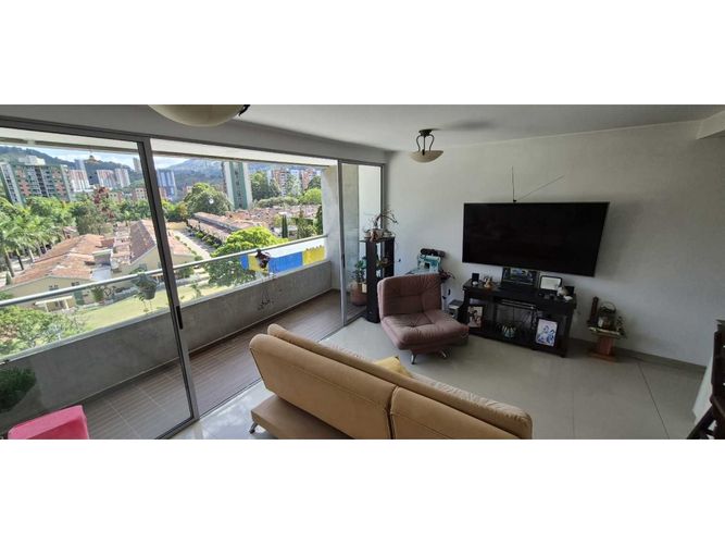 Apartamento de 3 alcobas en venta en San Juan Bautista, Itagüí, 78 m² · foto 15 de 16