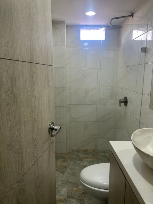Apartamento de 3 alcobas en venta en Laureles, Medellín, 138 m² · foto 9 de 17