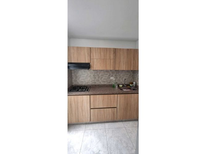 Casa de 3 alcobas en venta en Girardot, Girardot, 64 m² · foto 6 de 24