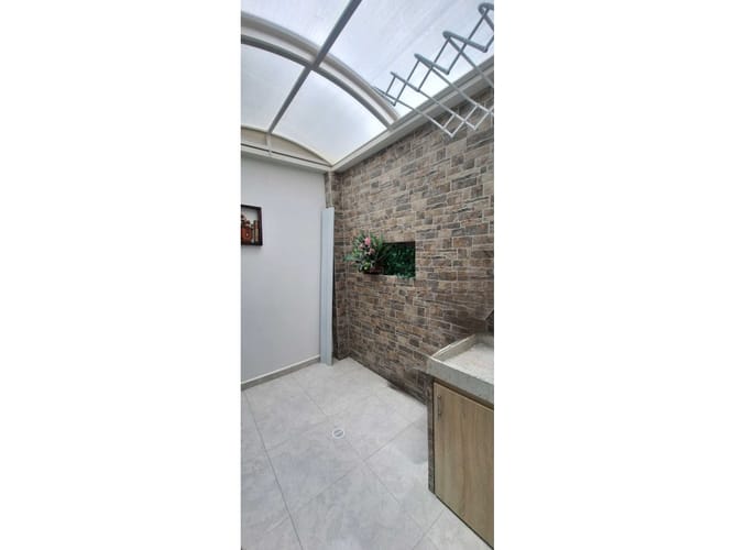 Casa de 3 alcobas en venta en Girardot, Girardot, 64 m² · foto 7 de 24
