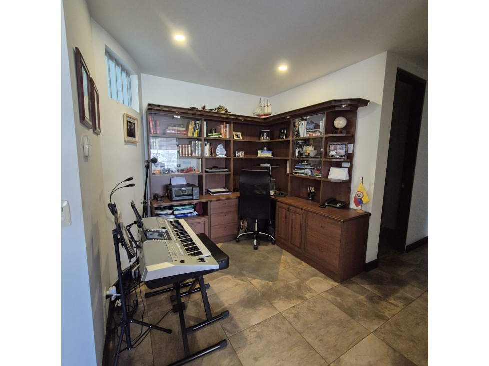 Apartamento en venta en Santa Barbara, Bogotá · foto 9 de 22