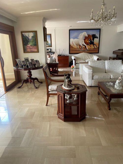 Apartamento de 4 alcobas en venta en Aguacatal, Cali, 240 m² · foto 2 de 20