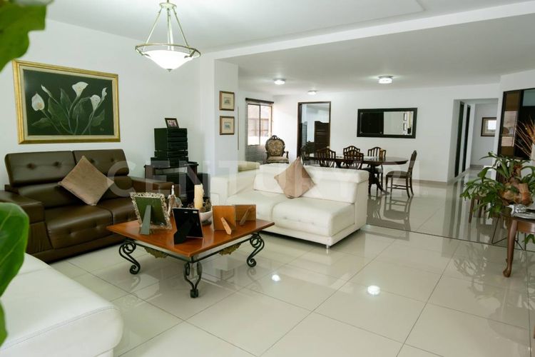 Apartamento de 3 alcobas en venta en San Fernando Viejo, Cali, 227 m² · foto 6 de 22