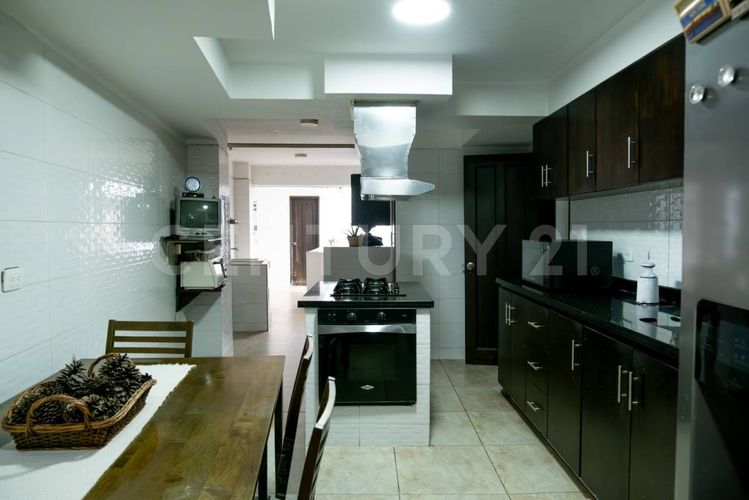 Apartamento de 3 alcobas en venta en San Fernando Viejo, Cali, 227 m² · foto 8 de 22