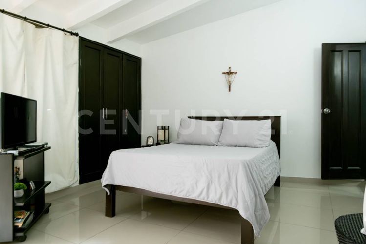 Apartamento de 3 alcobas en venta en San Fernando Viejo, Cali, 227 m² · foto 17 de 22