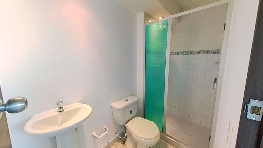 Apartamento de 3 alcobas en venta en Senderos Del Lili, Cali, 58 m² · foto 18 de 19