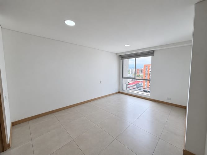 Apartamento de 2 alcobas en venta en Senderos Del Lili, Cali, 70 m² · foto 4 de 12