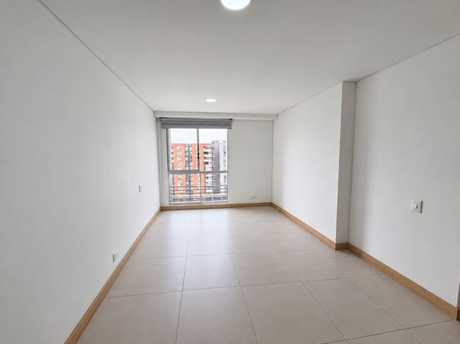 Apartamento de 2 alcobas en venta en Senderos Del Lili, Cali, 70 m² · foto 6 de 12