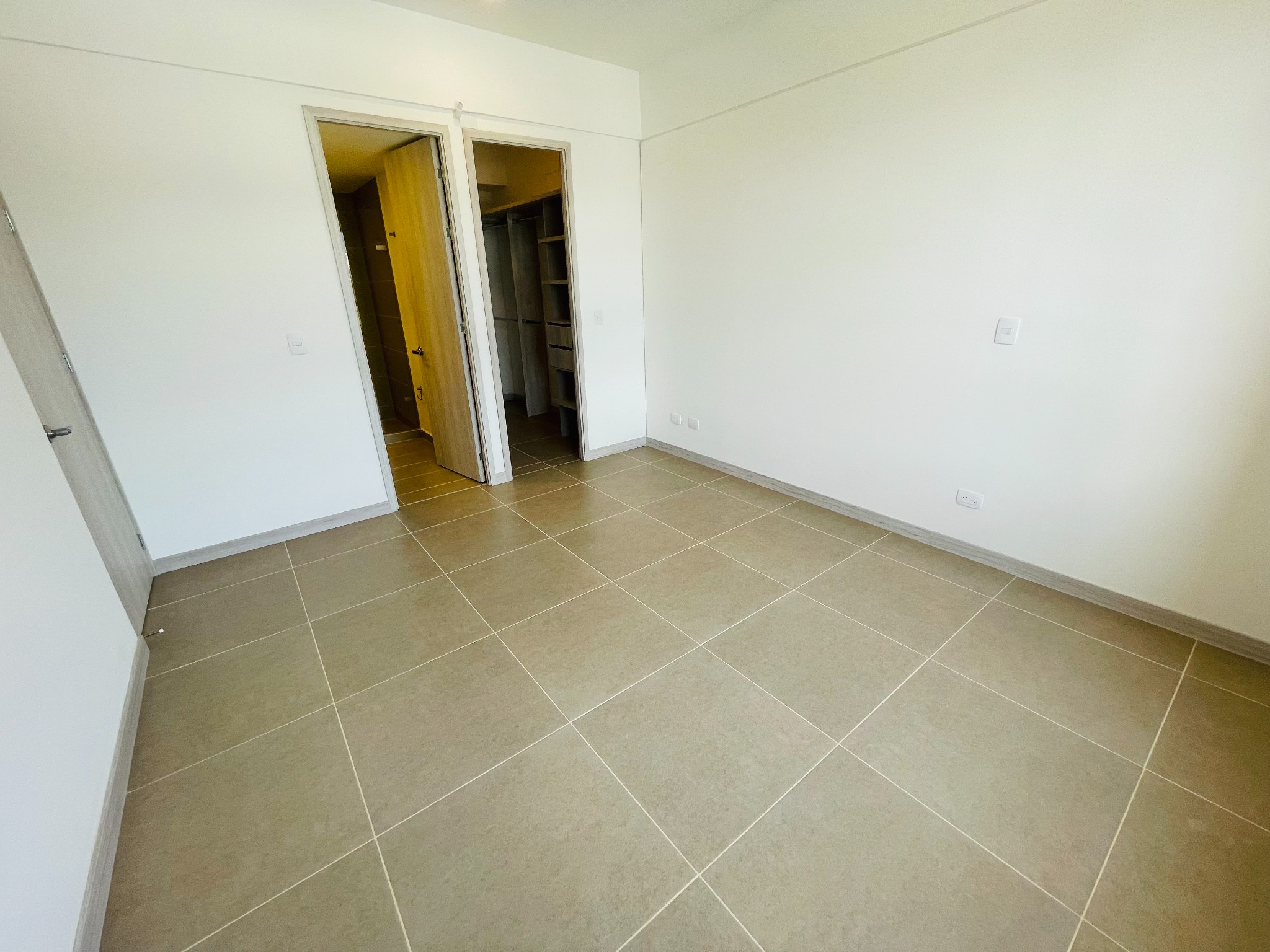 Apartamento en arriendo en Ciudad Del Río, Medellín · foto 14 de 20