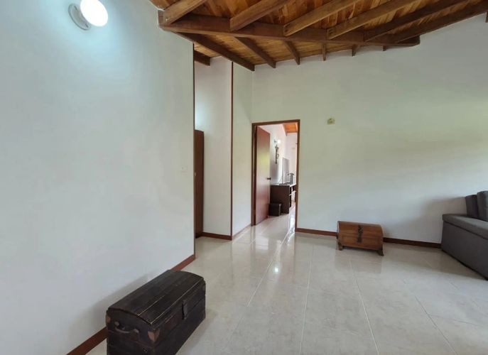 Casa de 3 alcobas en venta en Las Mercedes, Jamundí, 291 m² · foto 10 de 24