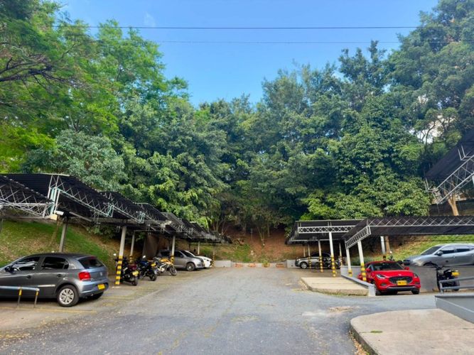 Apartamento de 3 alcobas en arriendo en Vía Las Palmas, Medellín, 80 m² · foto 12 de 15