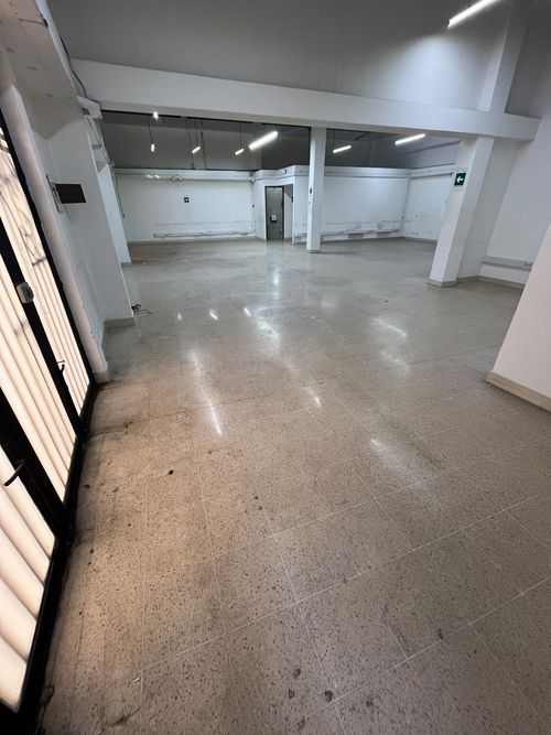 Local en arriendo en Zona Centro, Envigado, 350 m² · foto 18 de 23