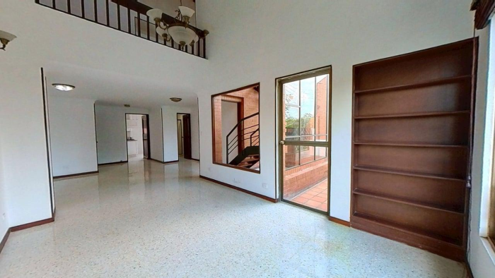 Apartamento de 4 alcobas en venta en El Ingenio, Cali, 207 m² · foto 2 de 18