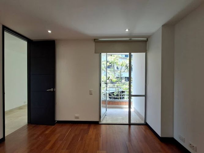Apartamento de 4 alcobas en arriendo en Urbanizacion Villa Linda, Medellín, 180 m² · foto 10 de 24
