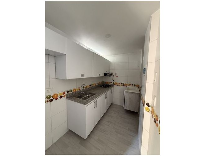 Apartamento de 3 alcobas en venta en Santa Anita, Cali, 62 m² · foto 3 de 17