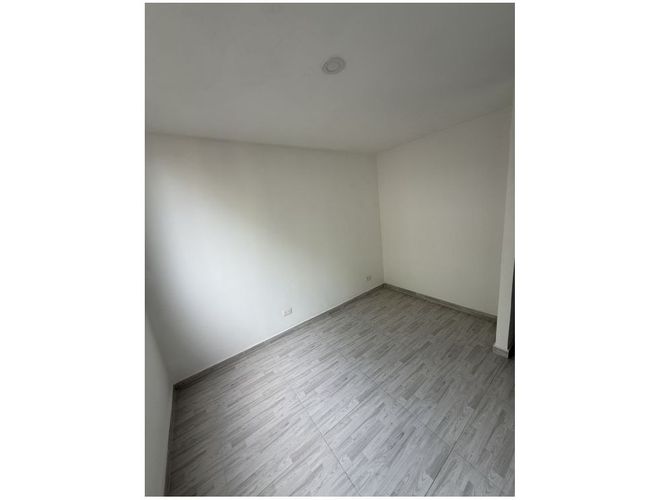 Apartamento de 3 alcobas en venta en Santa Anita, Cali, 62 m² · foto 5 de 17