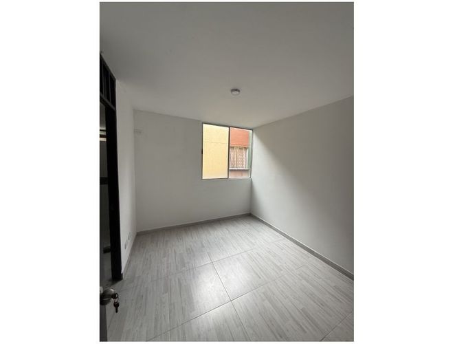 Apartamento de 3 alcobas en venta en Santa Anita, Cali, 62 m² · foto 10 de 17