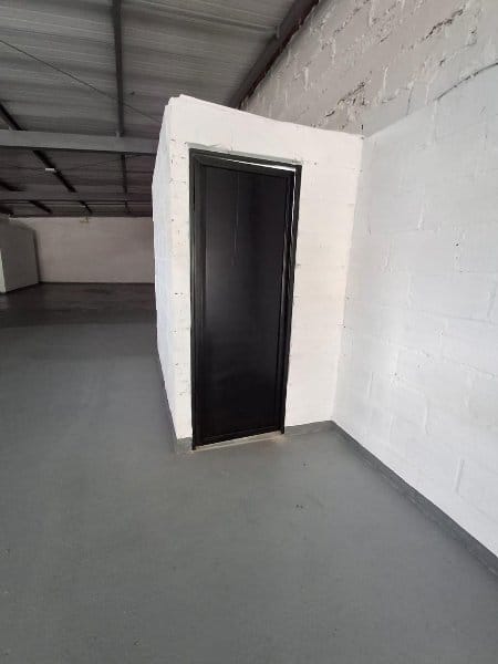 Bodega en venta en Cristo Rey, Medellín, 170 m² · foto 8 de 13